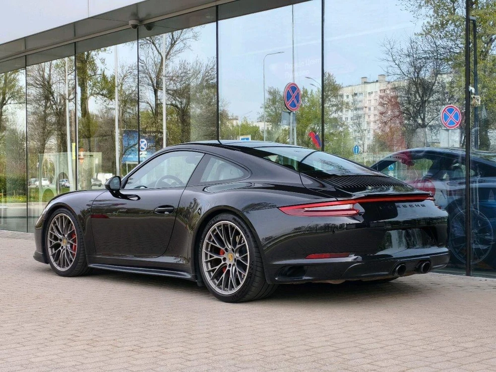 Porsche 911 Carrera 4S 3.0 AMT 4WD (420 л.с.)