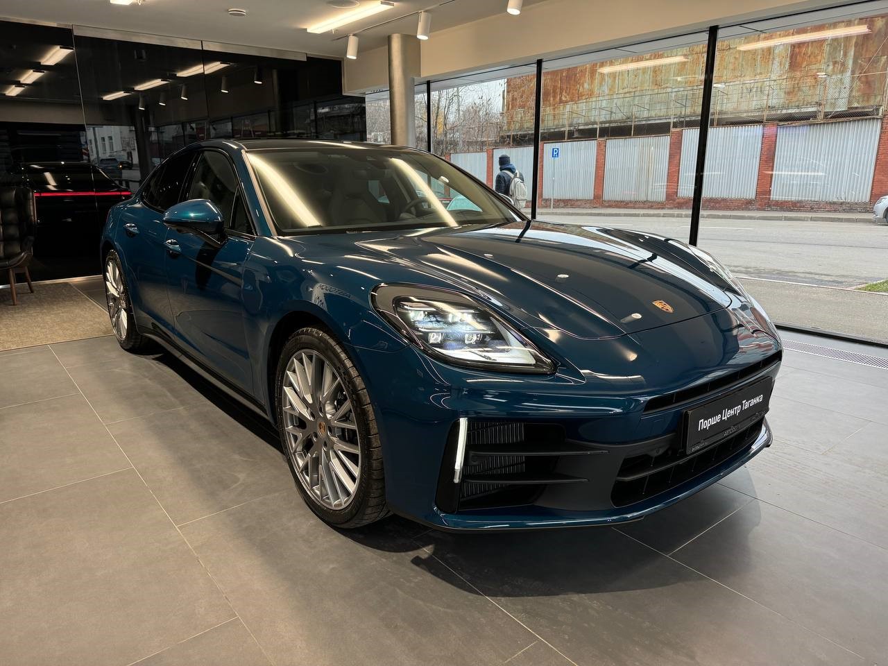 Porsche Panamera 4 2.9 AMT 4WD (353 л.с.)