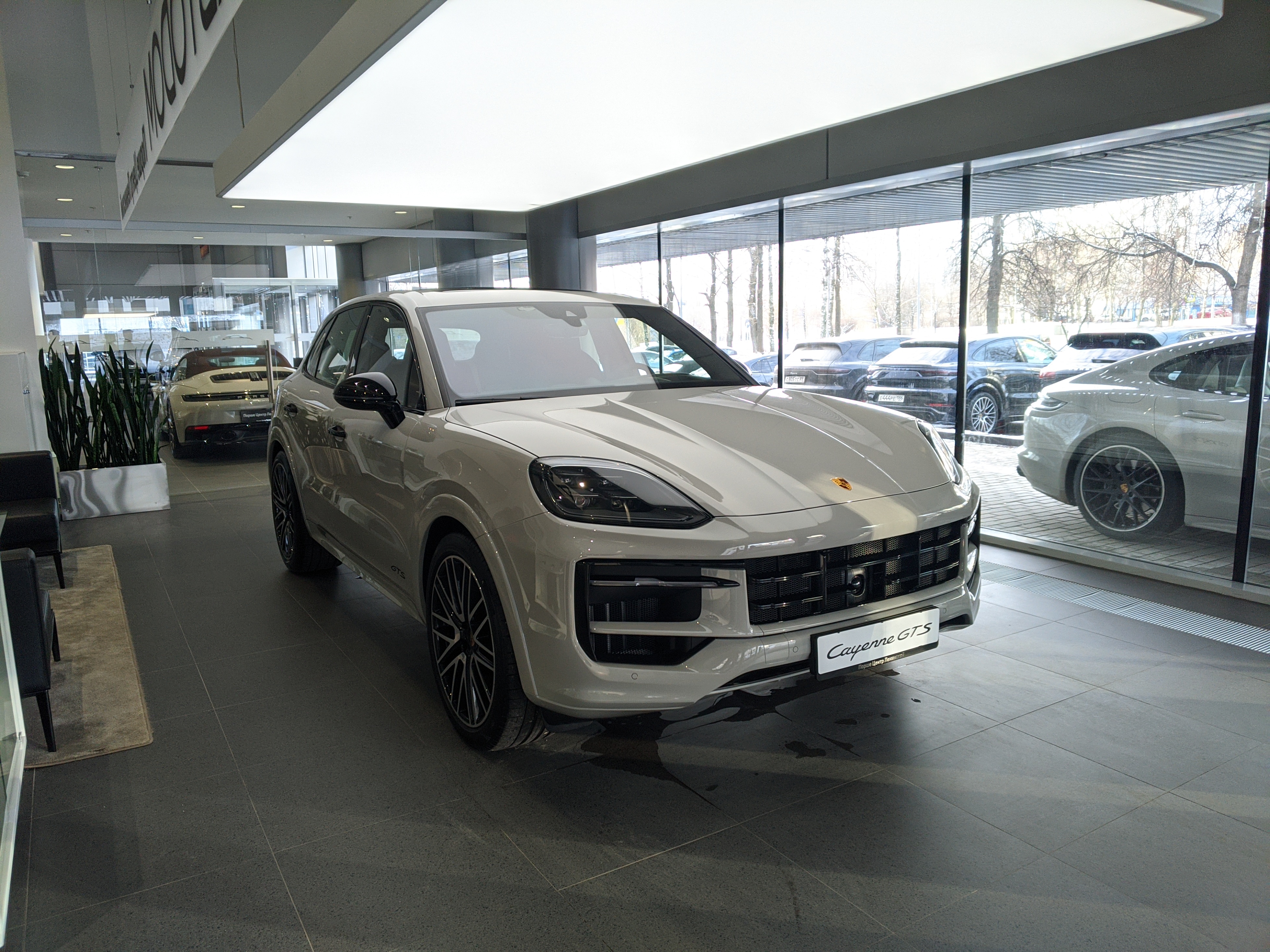 Porsche Cayenne GTS 4.0 AT 4WD (500 л.с.)