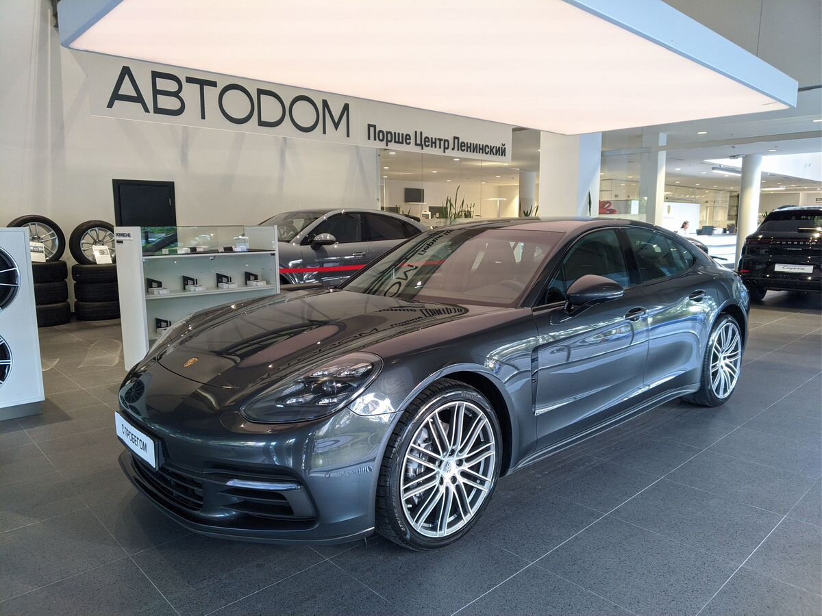 Porsche Panamera 4 3.0 AMT 4WD (330 л.с.)