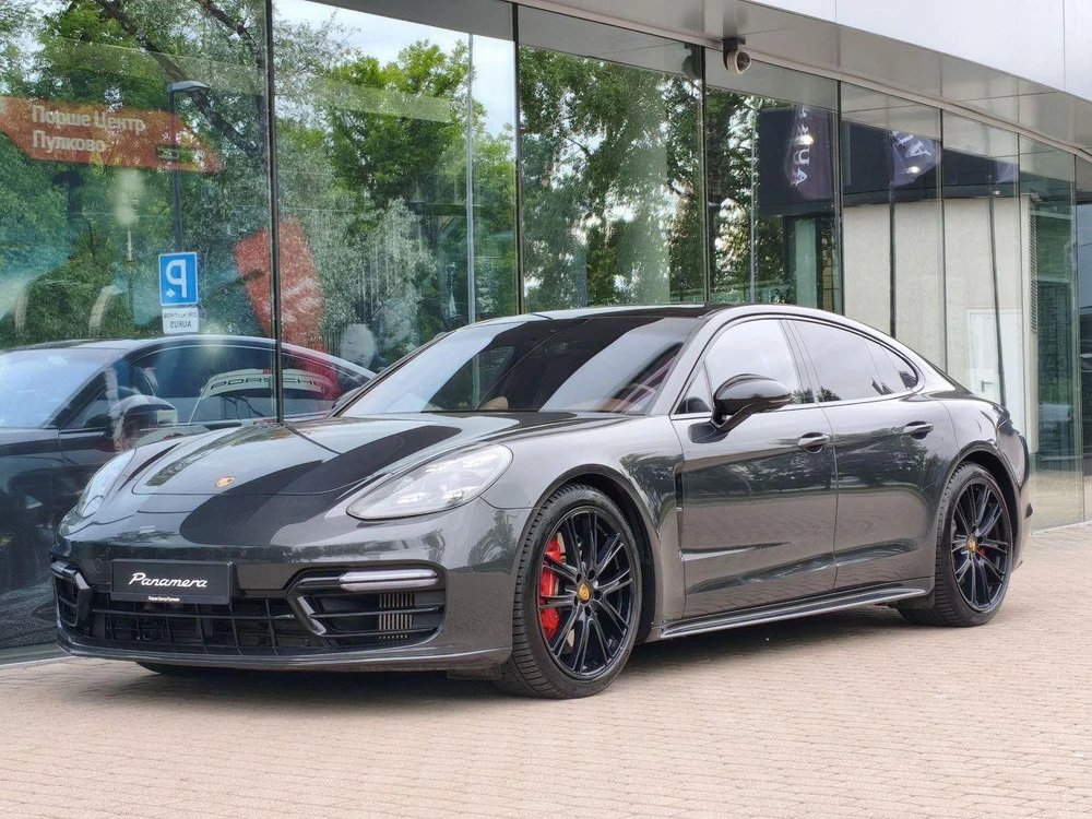 Porsche Panamera Turbo 4.0 AMT 4WD (550 л.с.)