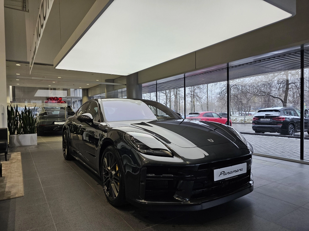 Porsche Panamera Turbo S E-Hybrid 4.0hyb AMT 4WD (782 л.с.)