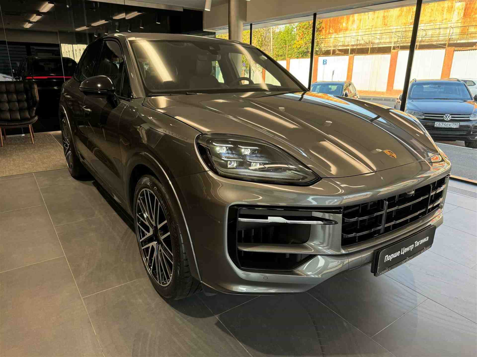 Porsche Cayenne 3.0 AT 4WD (353 л.с.)