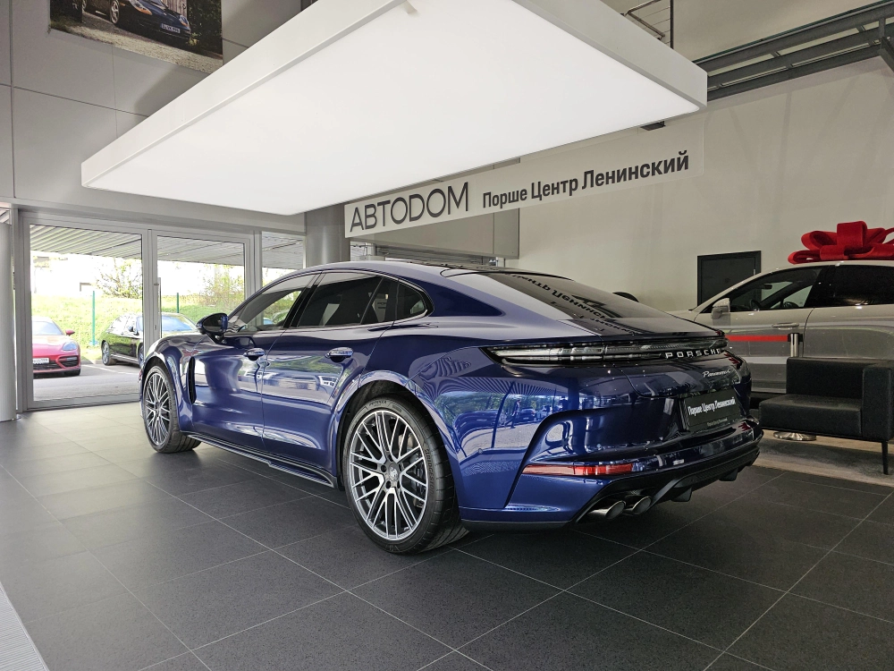Porsche Panamera 4 2.9 AMT 4WD (353 л.с.)