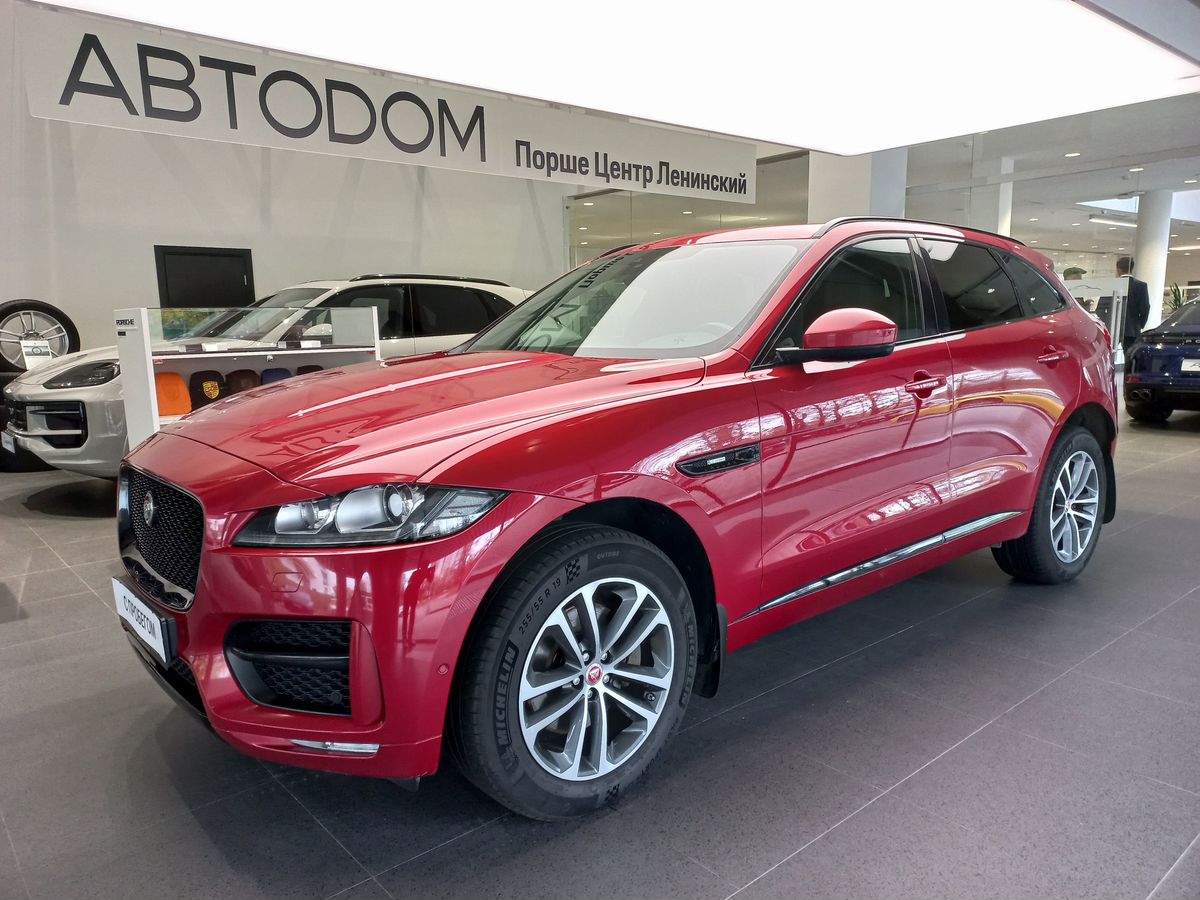 Jaguar F-Pace R-Sport 3.0 AT 4WD (340 л.с.)