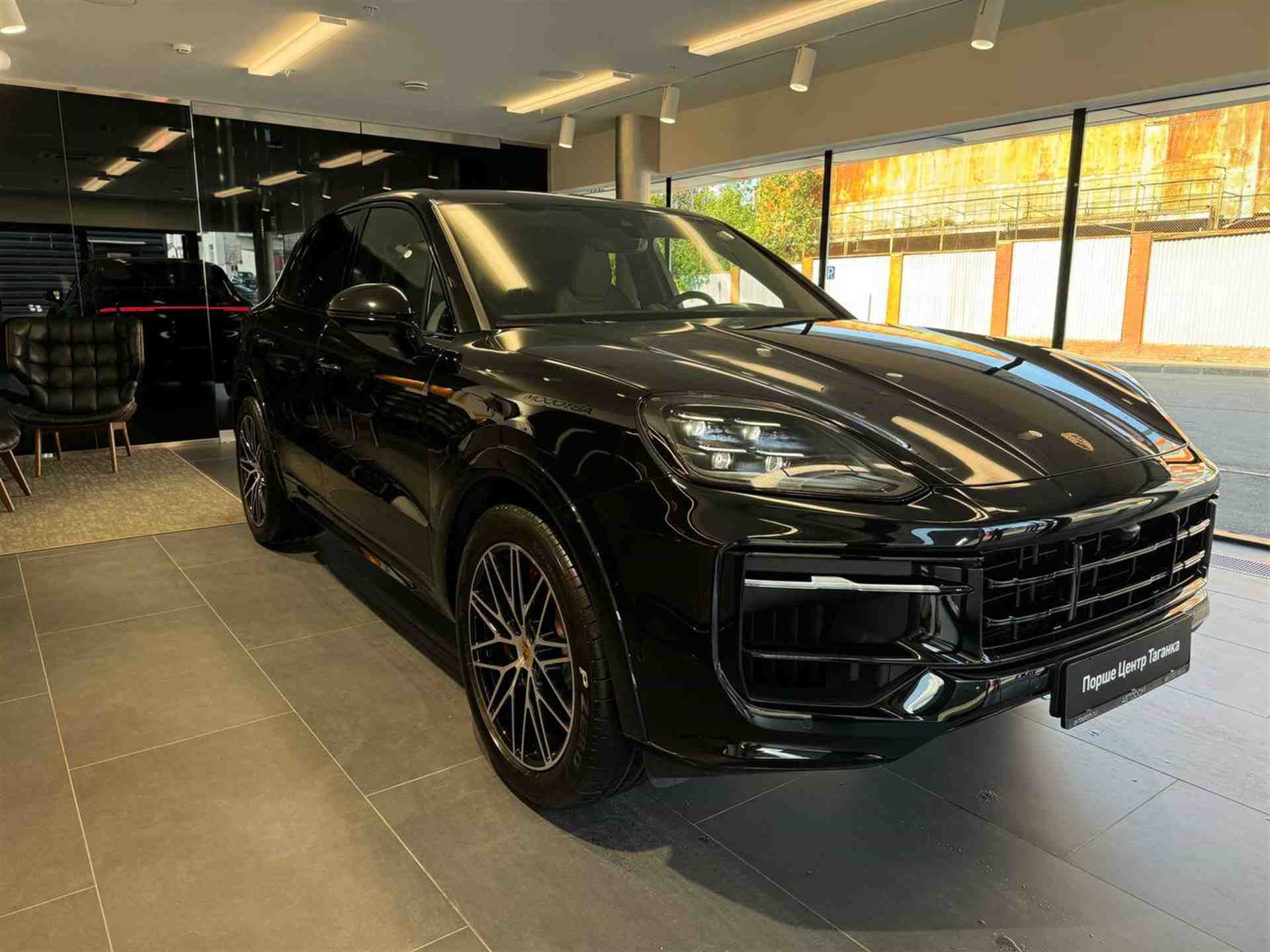 Porsche Cayenne S 4.0 AT 4WD (474 л.с.)