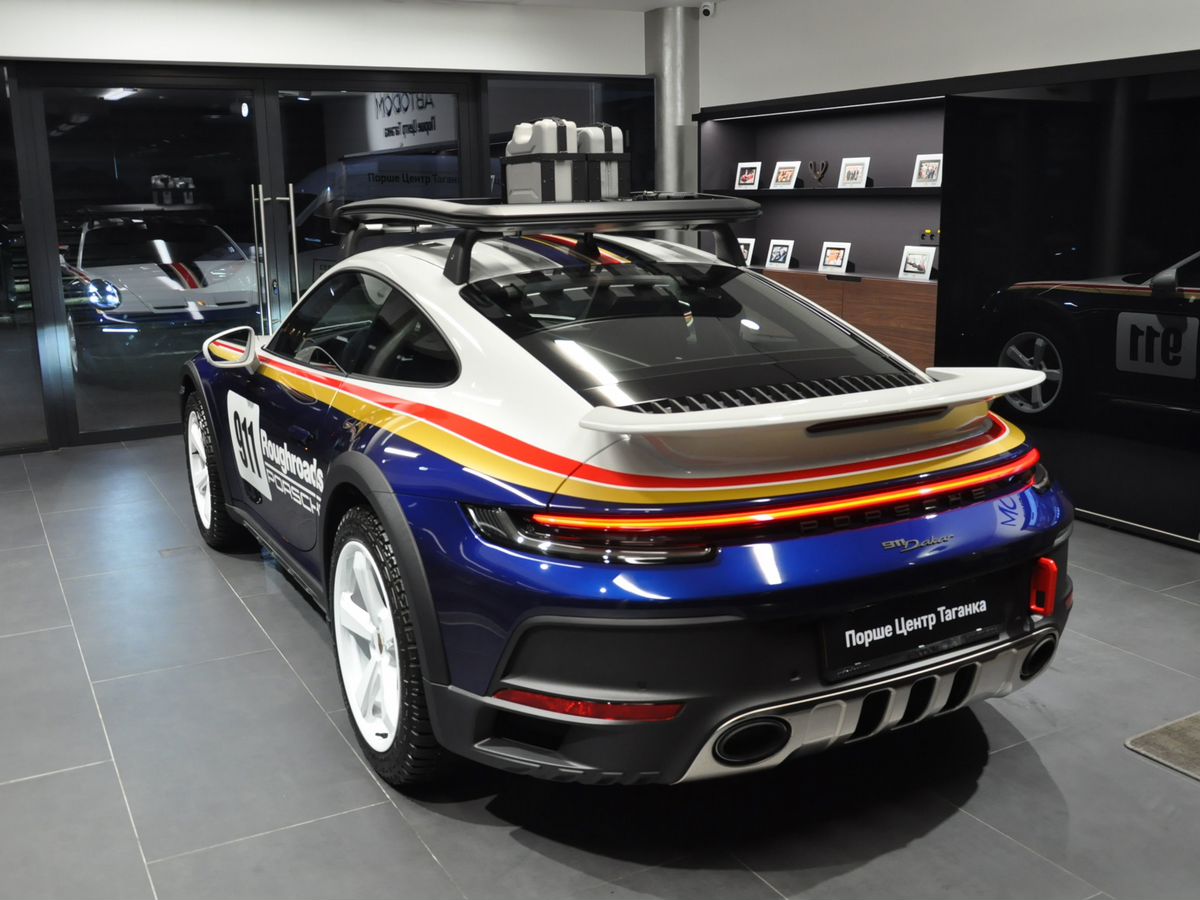 Porsche 911 Dakar 3.0 AMT 4WD (480 л.с.)