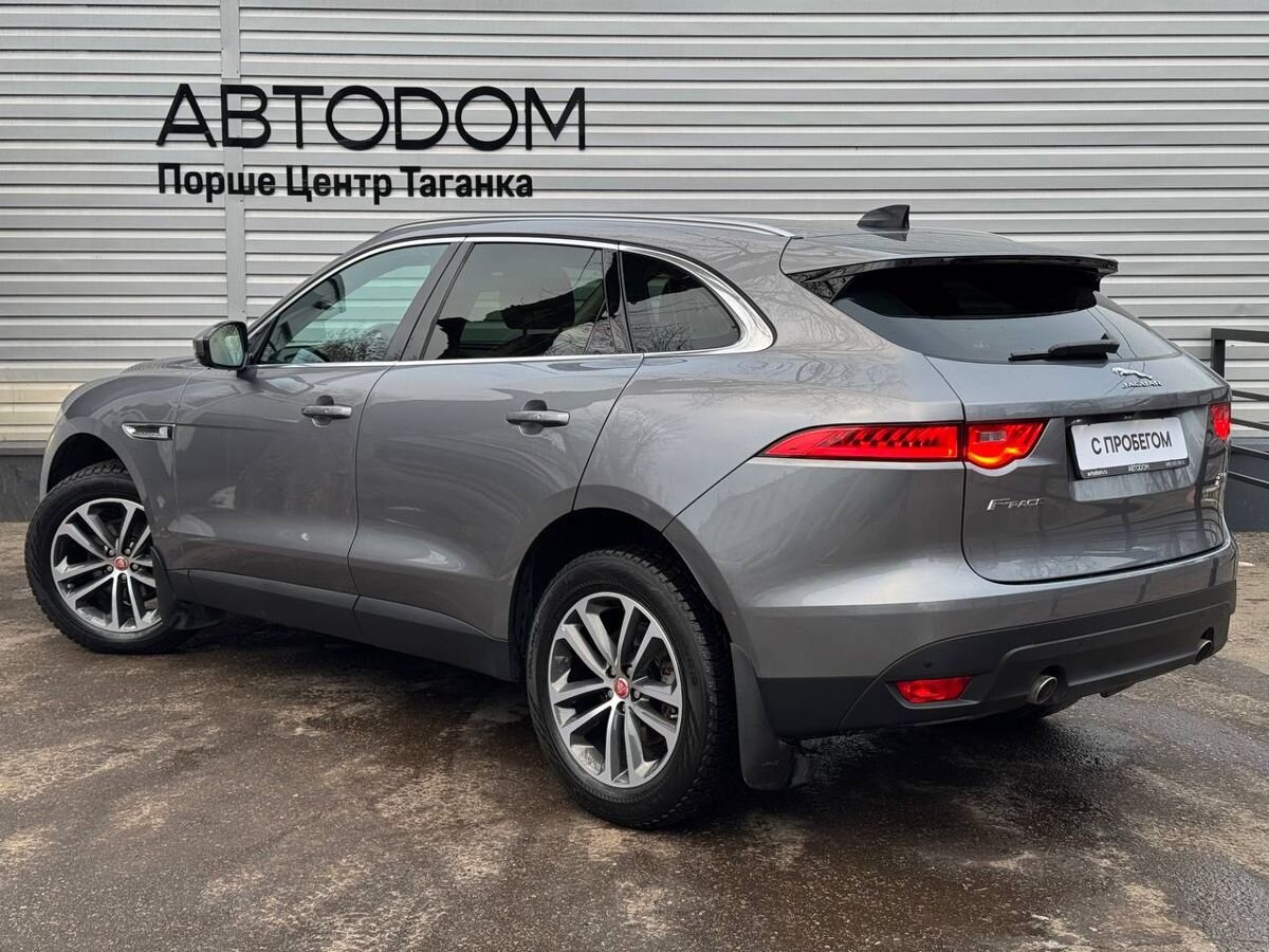 Jaguar F-Pace Prestige 2.0 AT 4WD (249 л.с.)