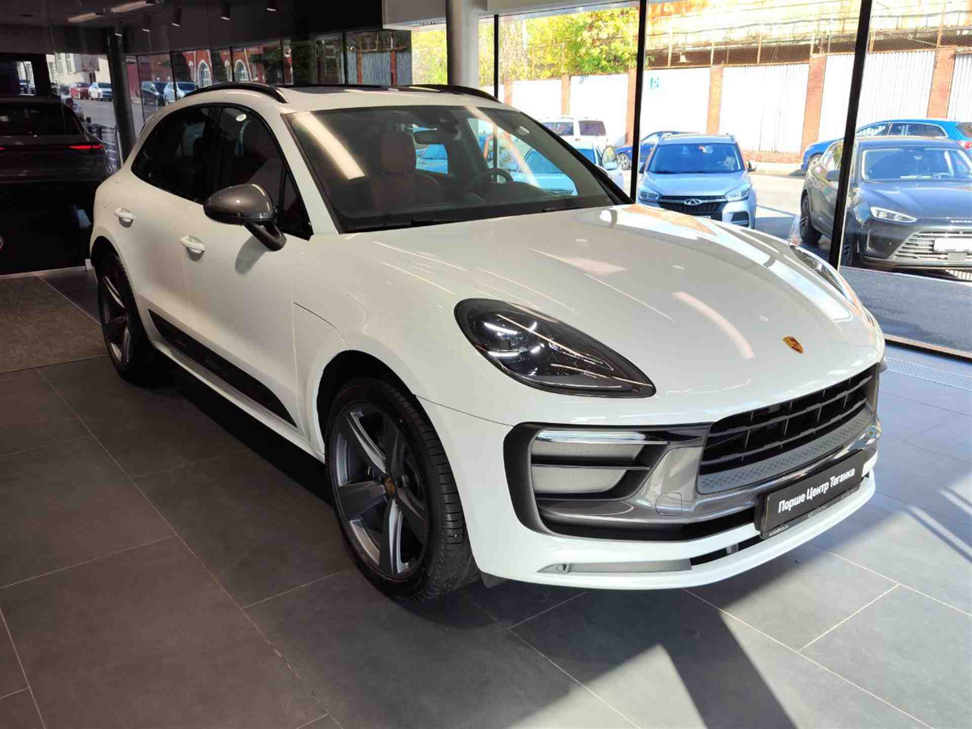 Porsche Macan T 2.0 AMT 4WD (265 л.с.)