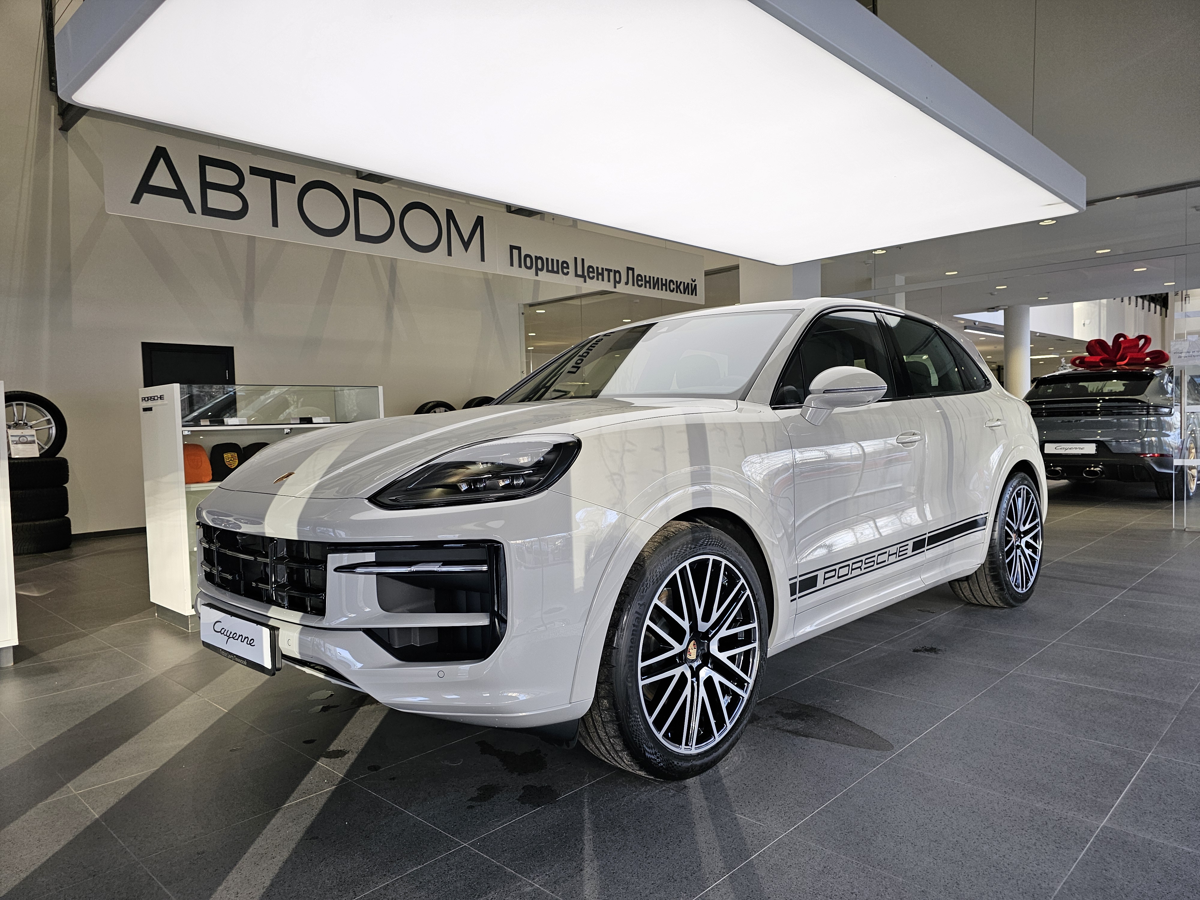 Porsche Cayenne 3.0 AT 4WD (353 л.с.)