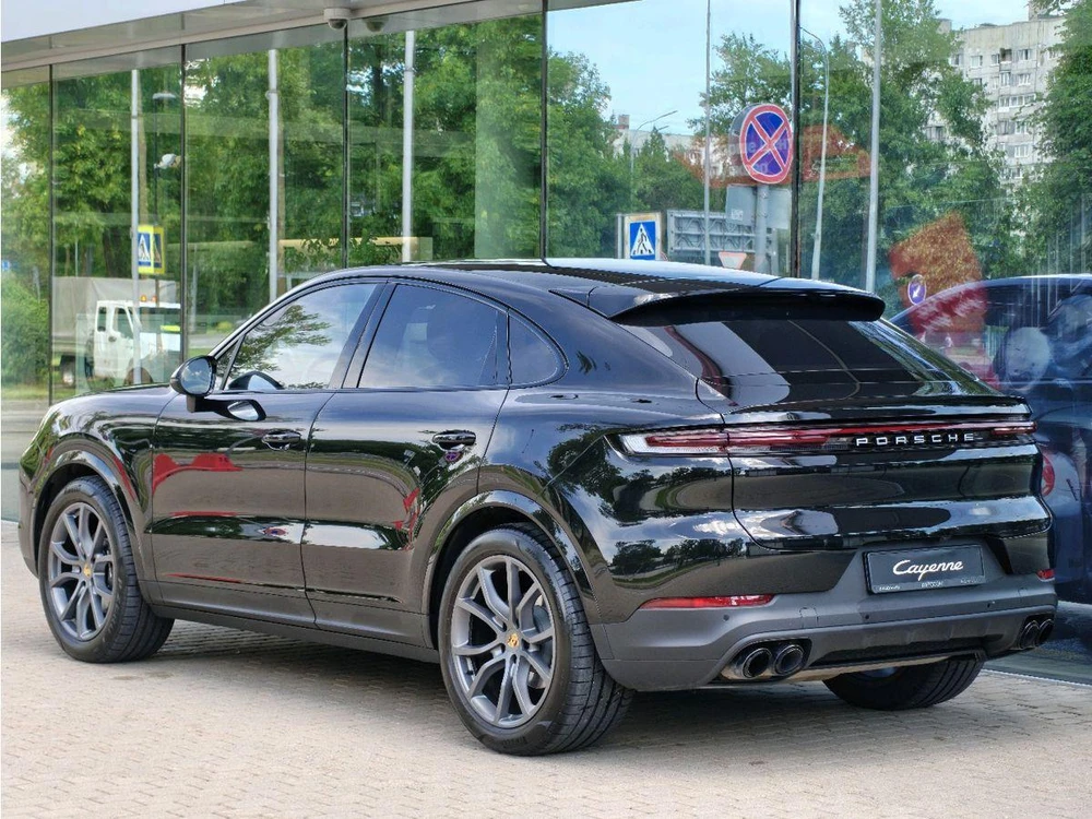 Porsche Cayenne Coupé 3.0 AT 4WD (353 л.с.)
