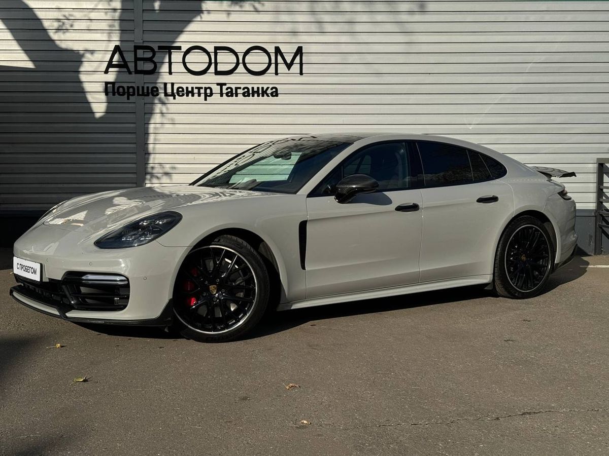 Porsche Panamera GTS 4.0 AMT 4WD (460 л.с.)