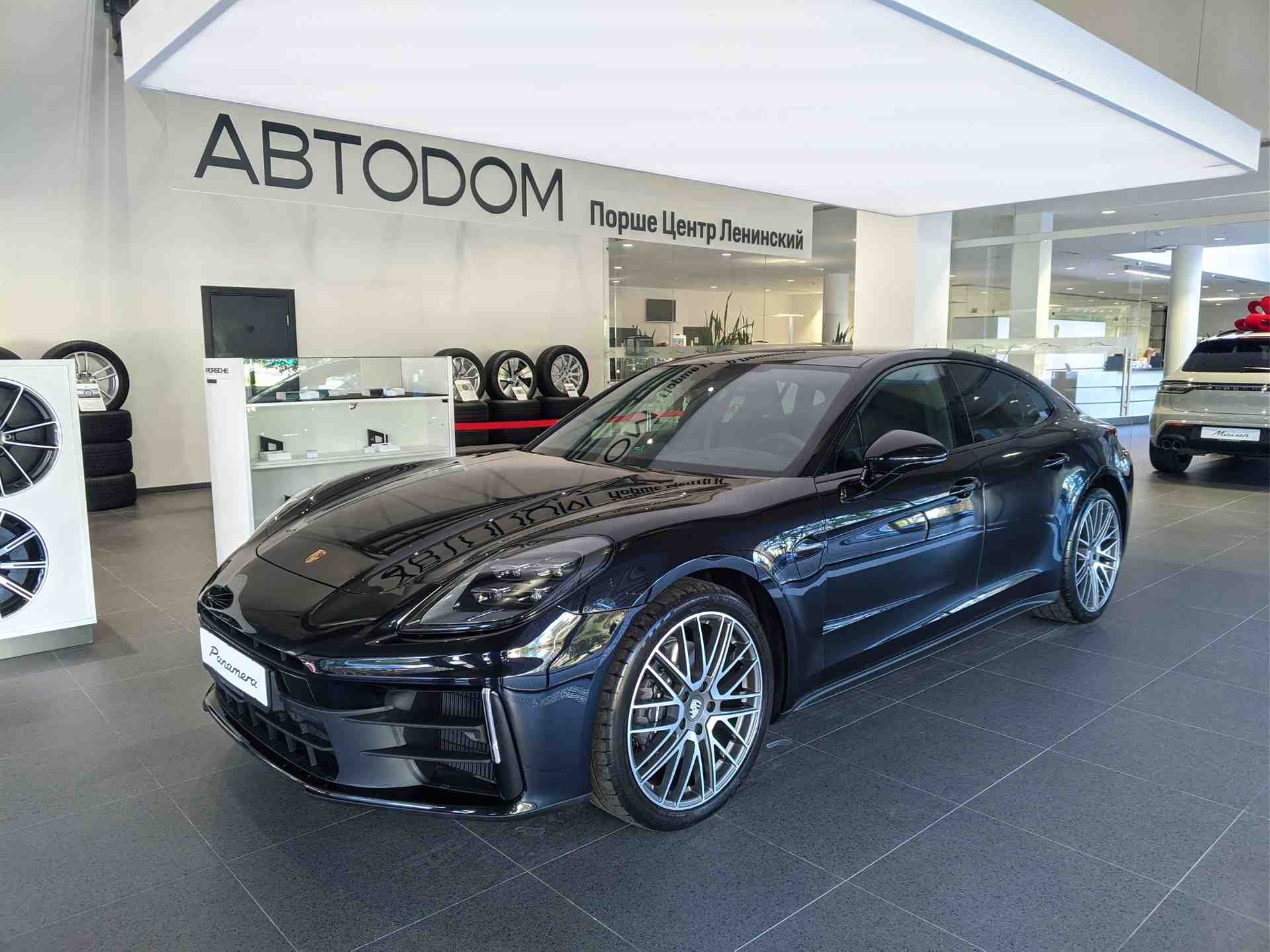 Porsche Panamera 4 2.9 AMT 4WD (353 л.с.)