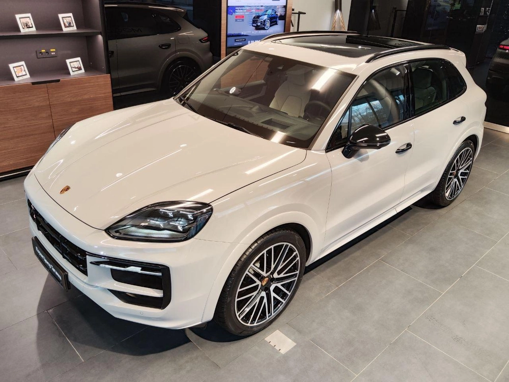 Porsche Cayenne 3.0 AT 4WD (353 л.с.)