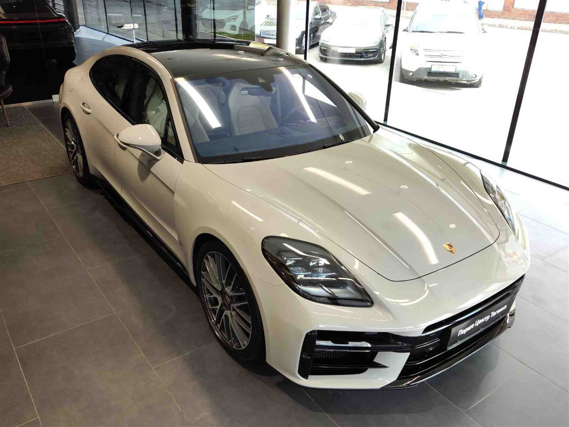 Porsche Panamera 4 2.9 AMT 4WD (353 л.с.)