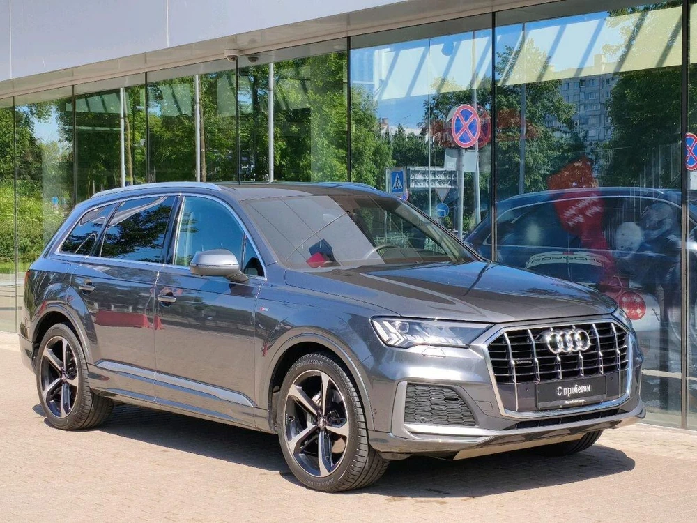 Audi Q7 Sport 3.0d AT 4WD (249 л.с.)