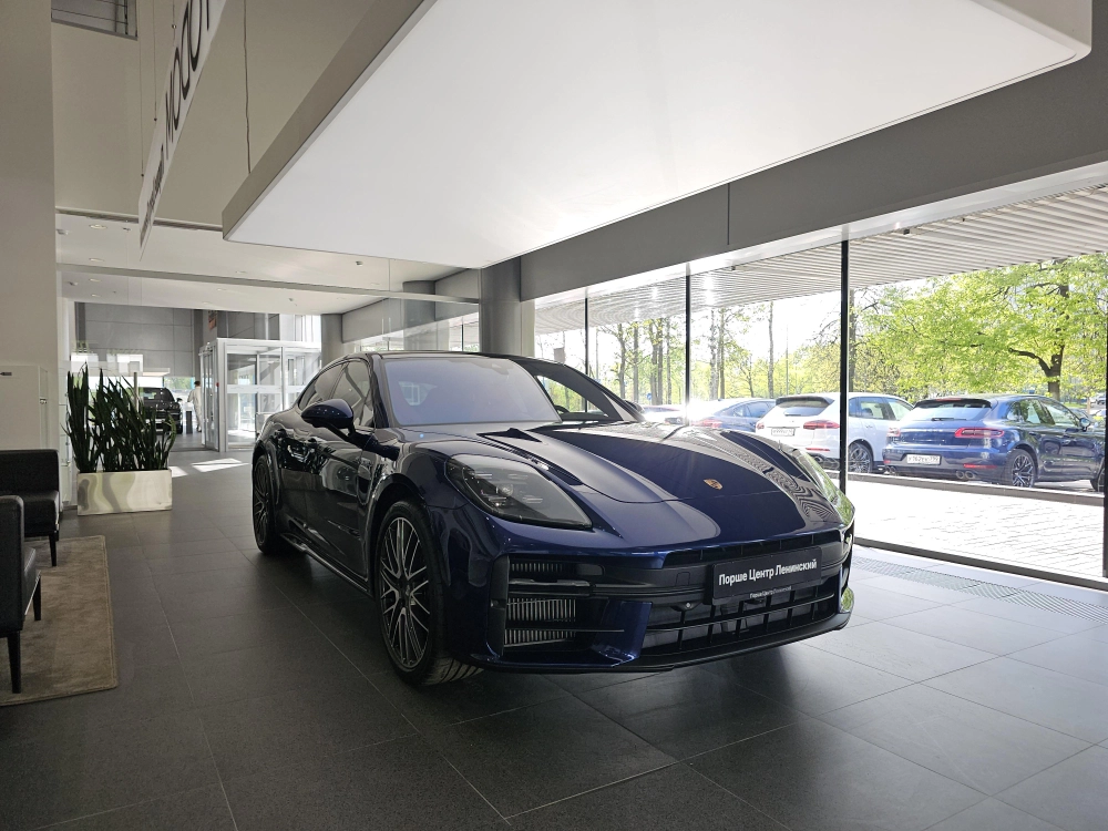 Porsche Panamera 4 2.9 AMT 4WD (353 л.с.)
