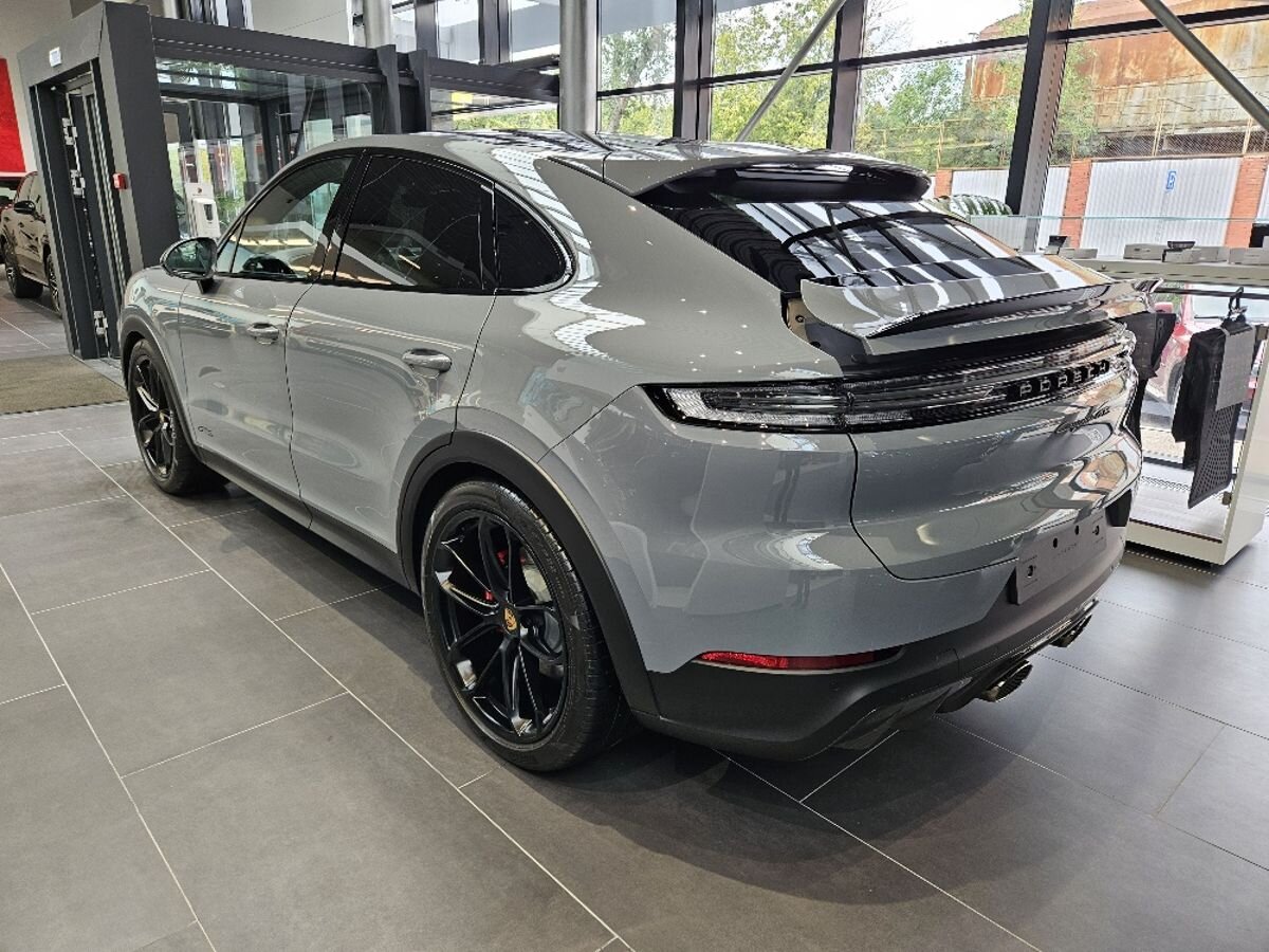 Porsche Cayenne GTS Coupé GTS 4.0 AT 4WD (500 л.с.)