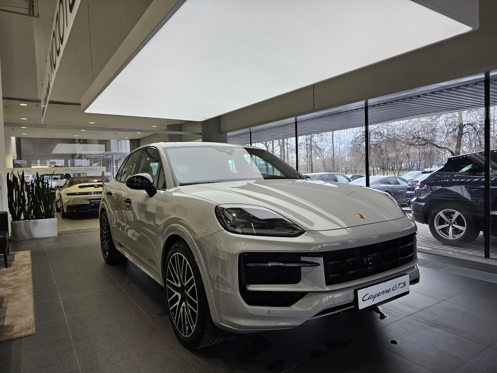 Porsche Cayenne GTS 4.0 AT 4WD (500 л.с.)