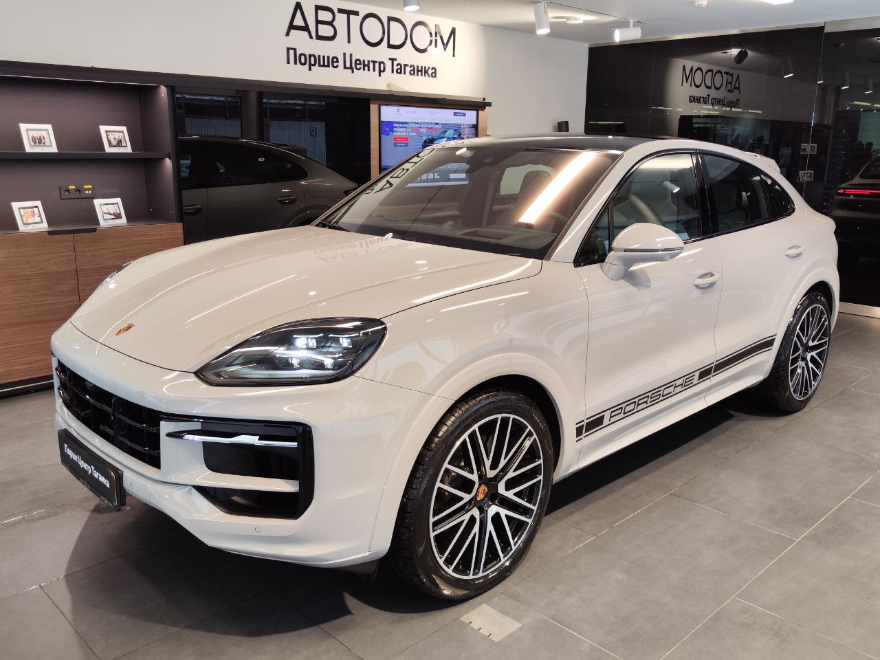 Porsche Cayenne 3.0 AT 4WD (353 л.с.)