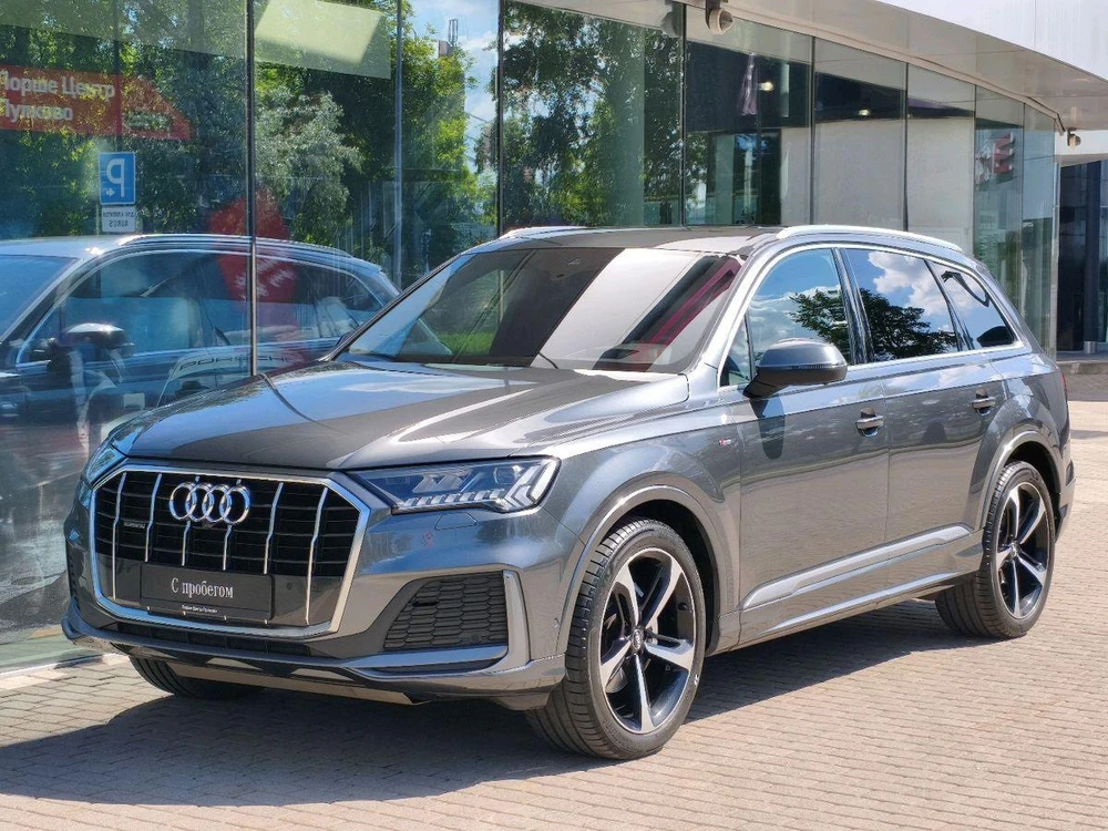 Audi Q7 Sport 3.0d AT 4WD (249 л.с.)