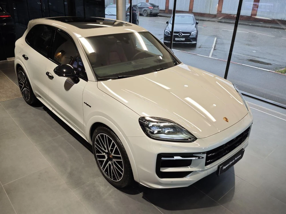 Porsche Cayenne E-Hybrid Coupé 3.0hyb AT 4WD (470 л.с.)