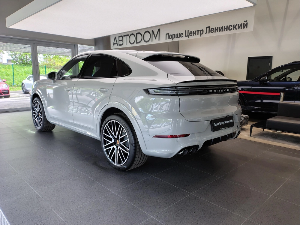 Porsche Cayenne Coupé 3.0 AT 4WD (353 л.с.)