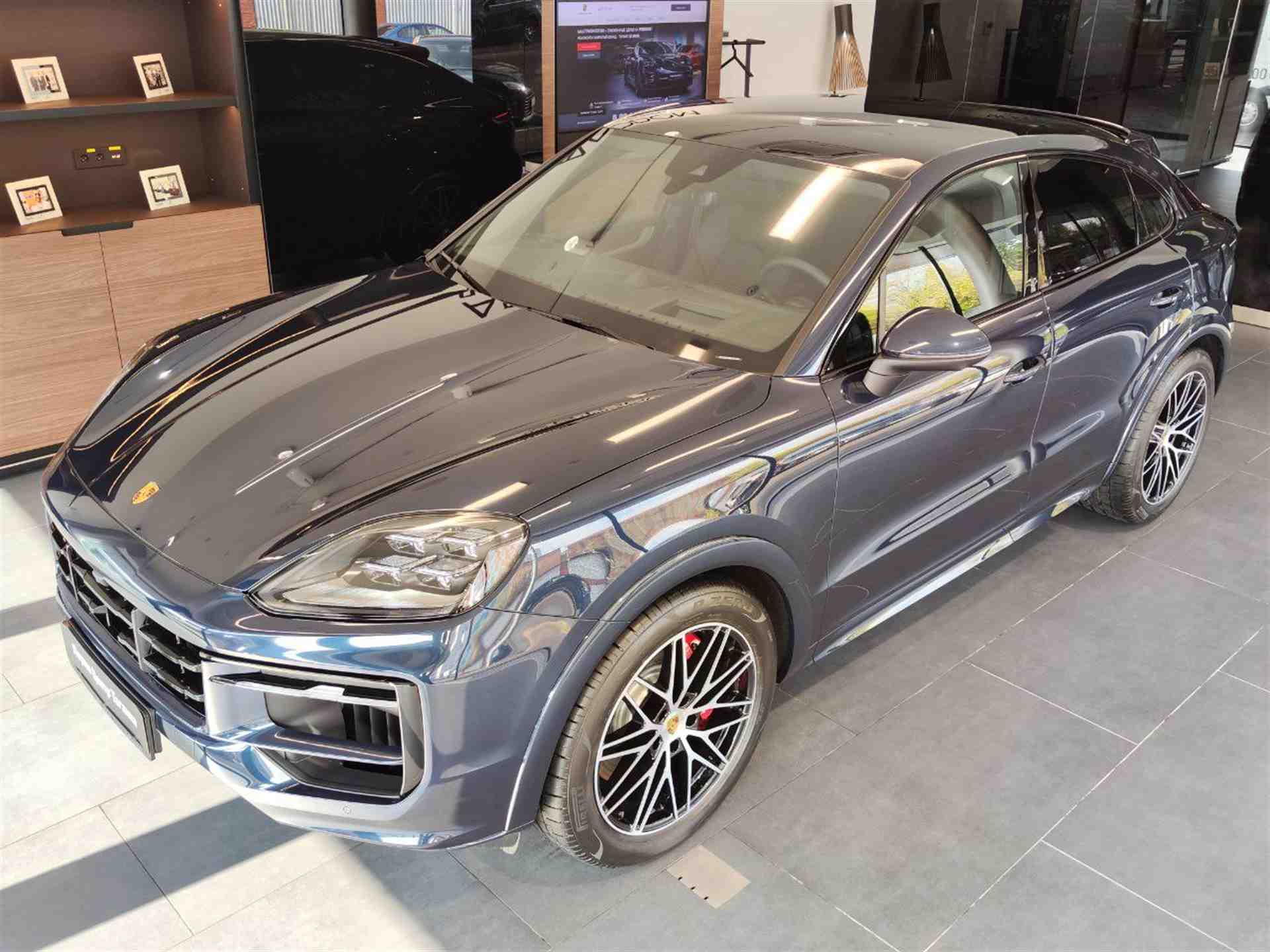 Porsche Cayenne S Coupe S 4.0 AT 4WD (474 л.с.)