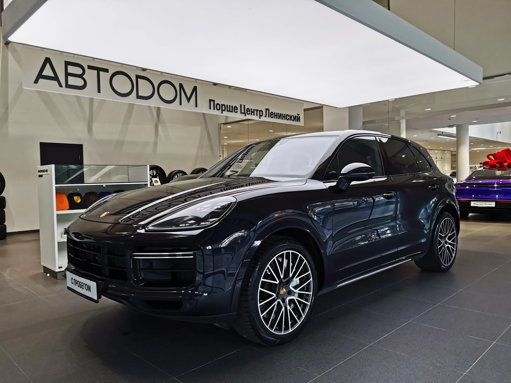 Porsche Cayenne Turbo 4.0 AT 4WD (550 л.с.)