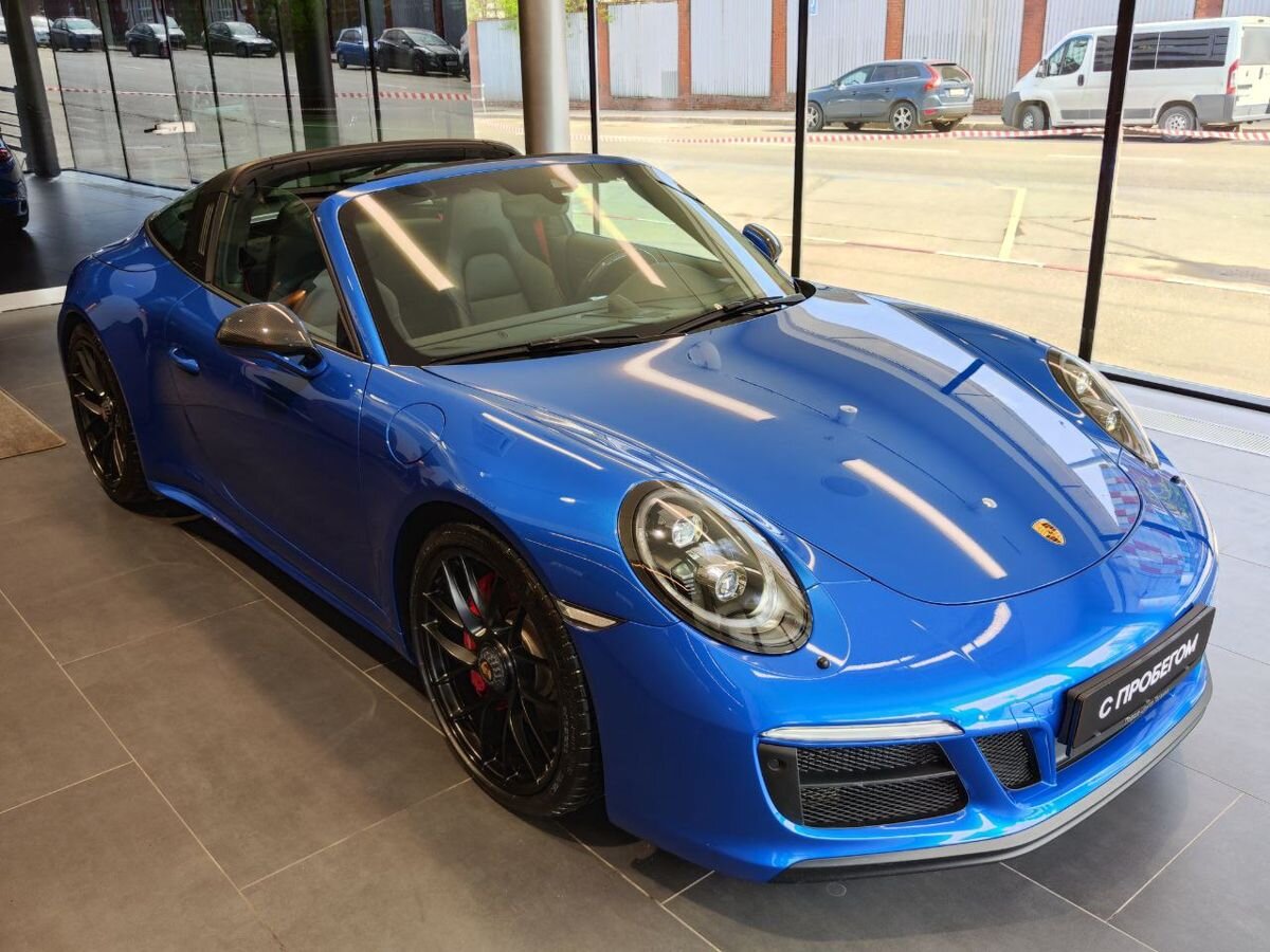 Porsche 911 Targa 4 GTS 3.0 AMT 4WD (450 л.с.)