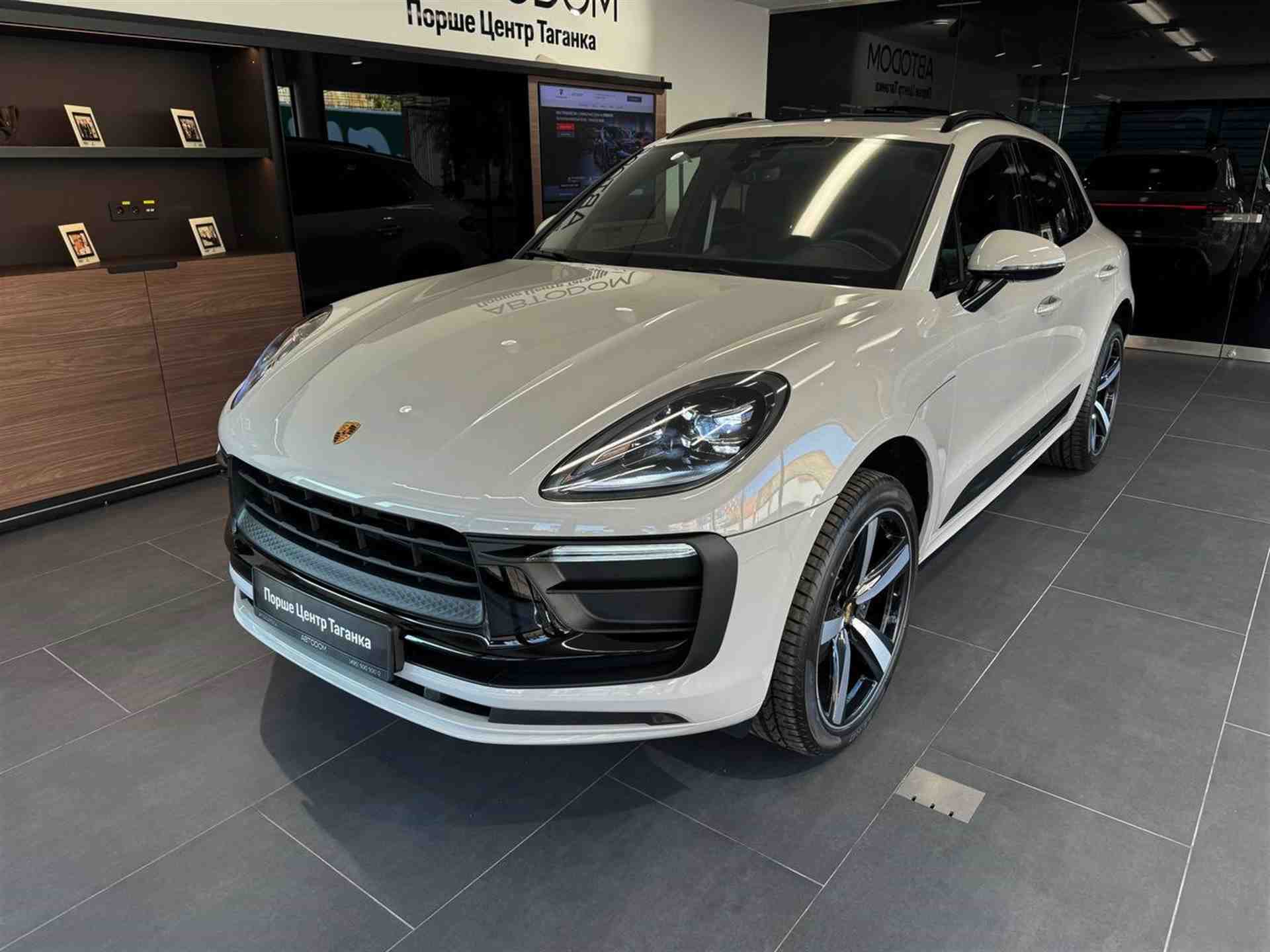 Porsche Macan 2.0 AMT 4WD (265 л.с.)