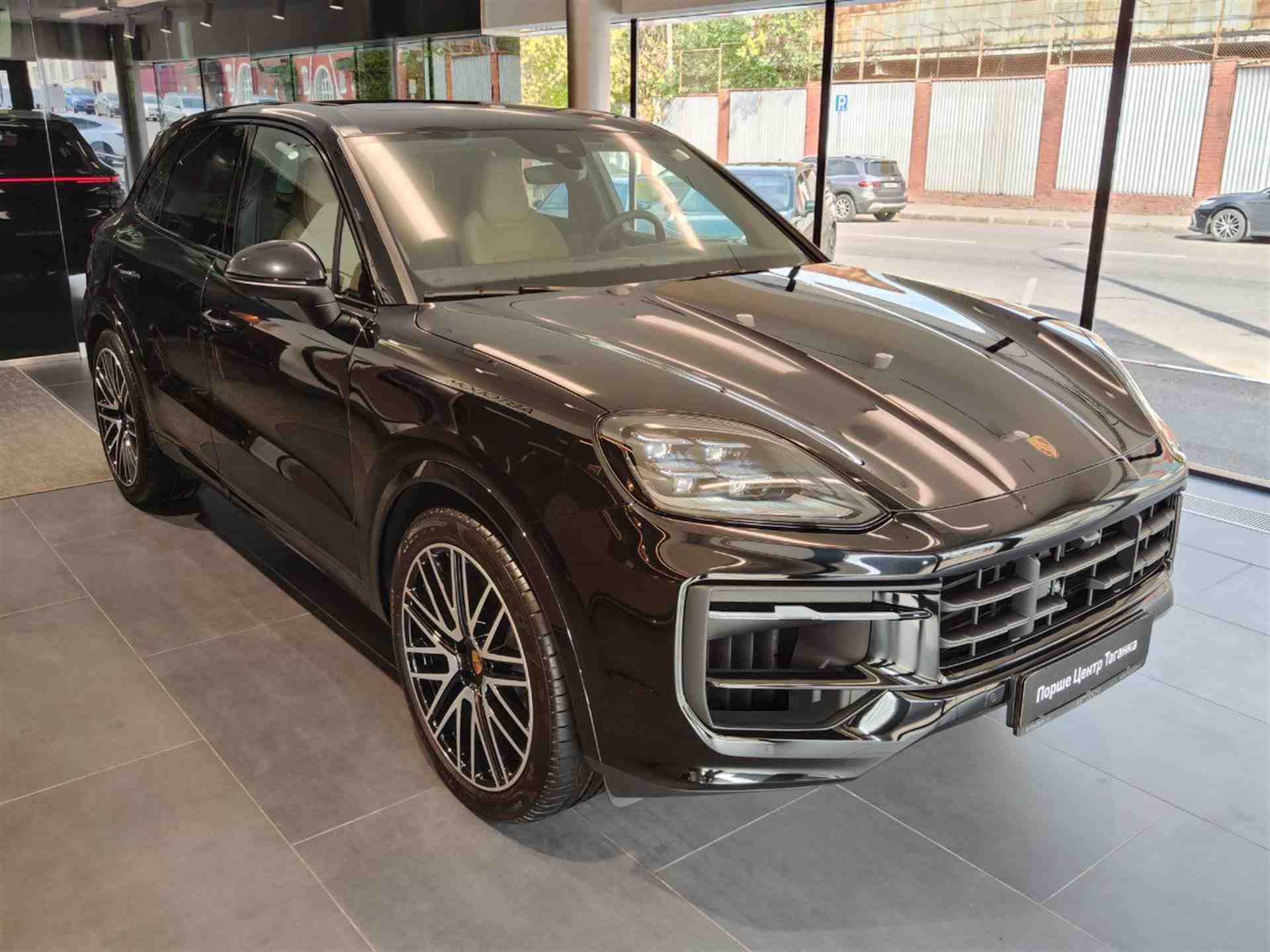 Porsche Cayenne 3.0 AT 4WD (353 л.с.)