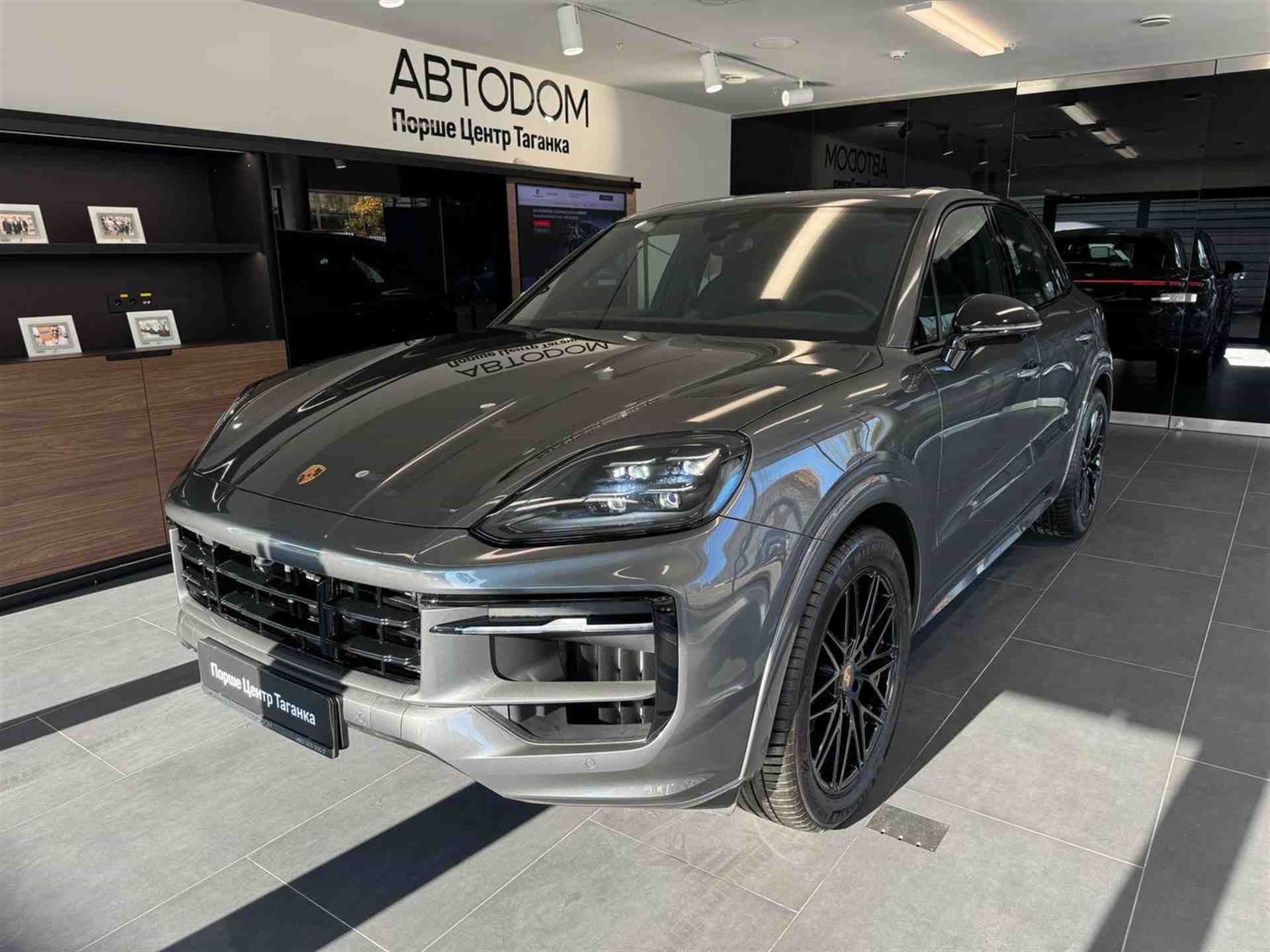 Porsche Cayenne 3.0 AT 4WD (353 л.с.)