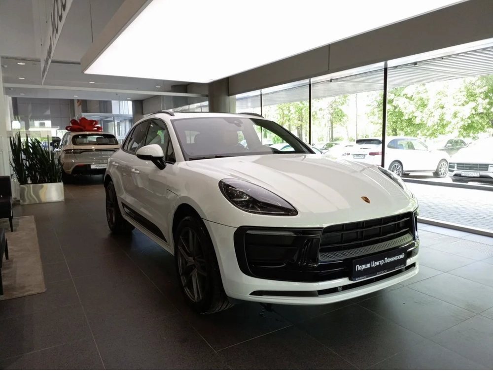 Porsche Macan T 2.0 AMT 4WD (265 л.с.)