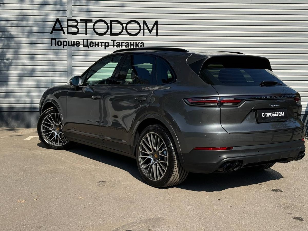 Porsche Cayenne Platinum Edition 3.0 AT 4WD (340 л.с.)