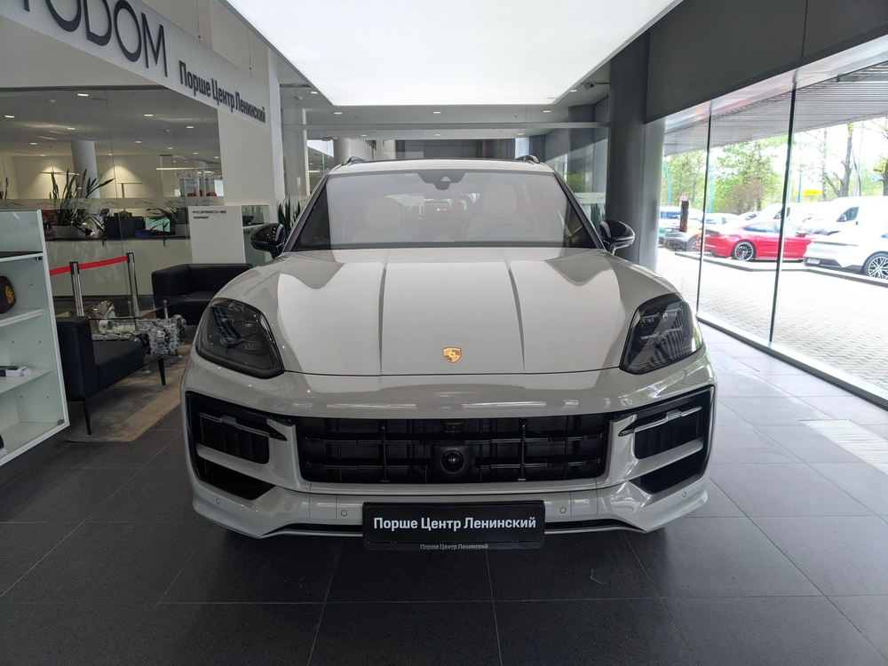 Porsche Cayenne 3.0 AT 4WD (353 л.с.)