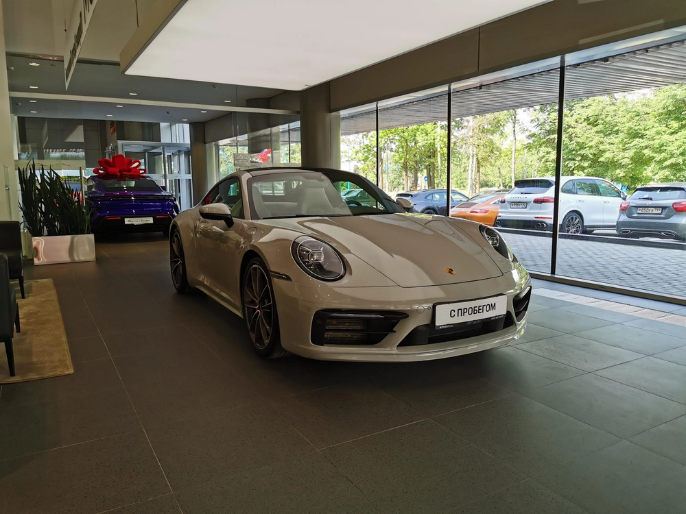 Porsche 911 Carrera 4S 3.0 AMT 4WD (450 л.с.)