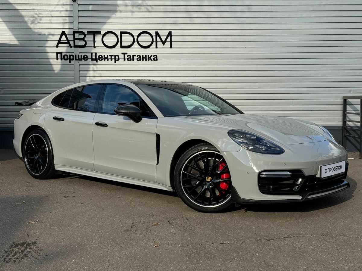 Porsche Panamera GTS 4.0 AMT 4WD (460 л.с.)