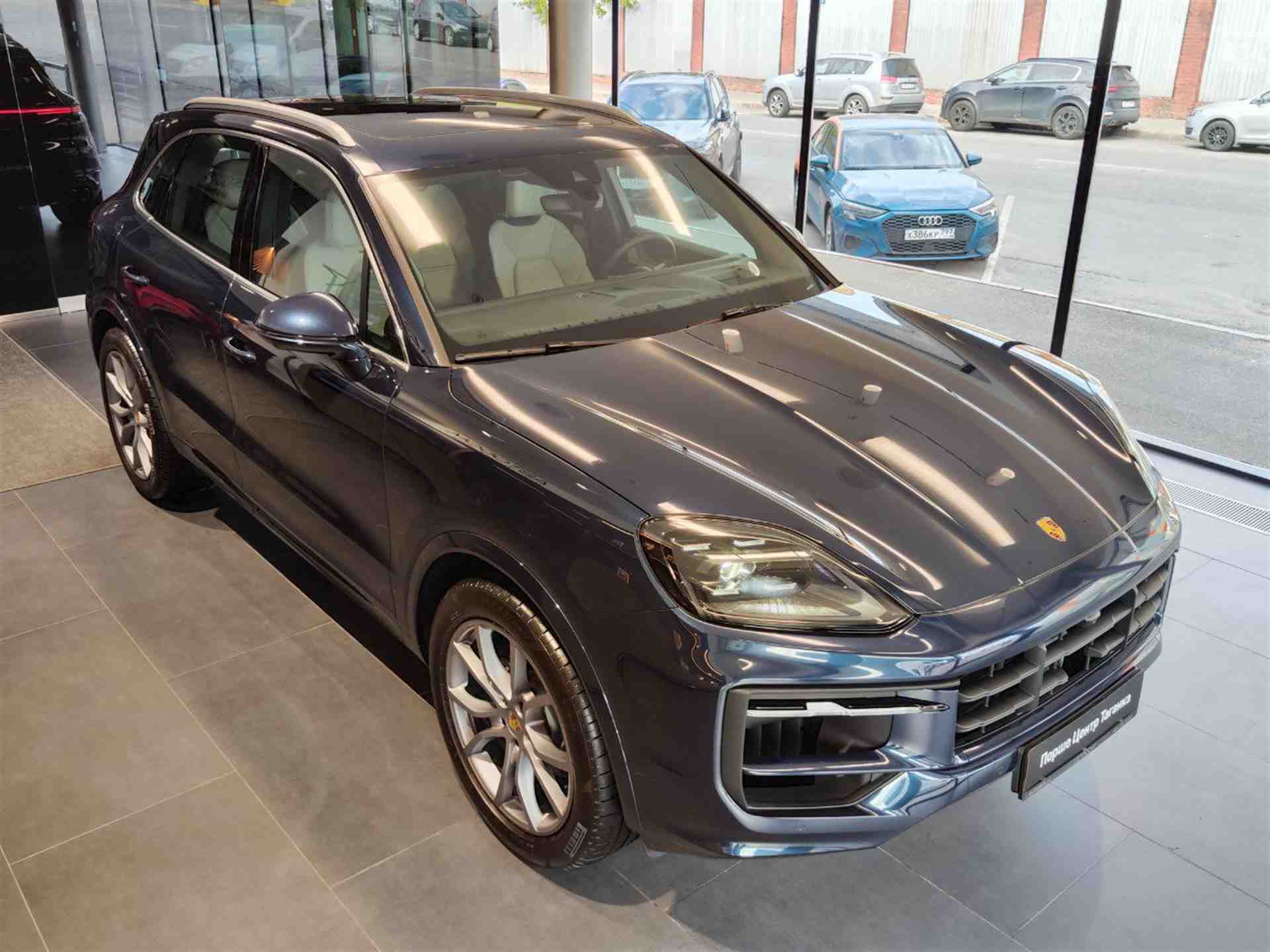 Porsche Cayenne 3.0 AT 4WD (353 л.с.)