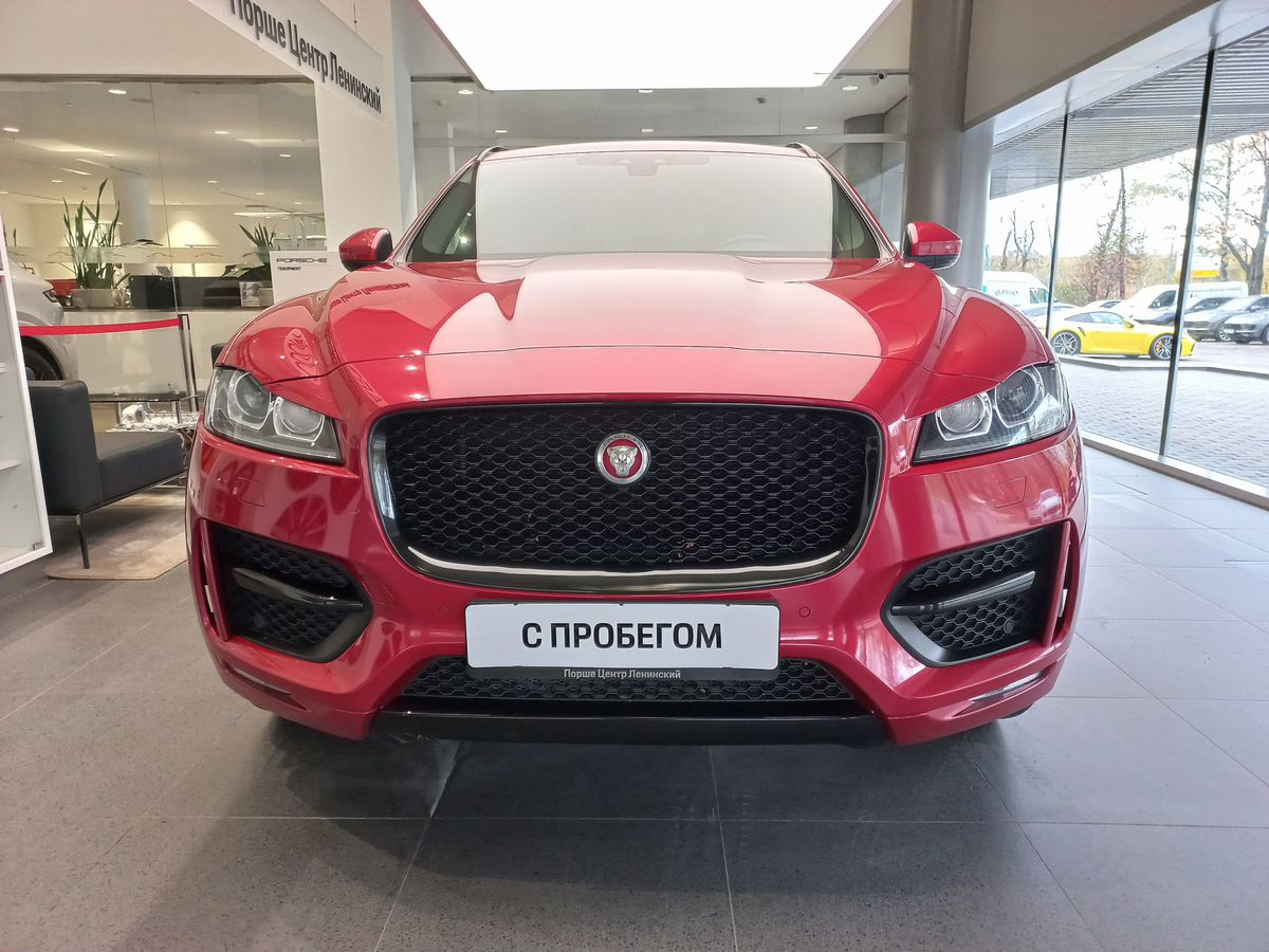 Jaguar F-Pace R-Sport 3.0 AT 4WD (340 л.с.)