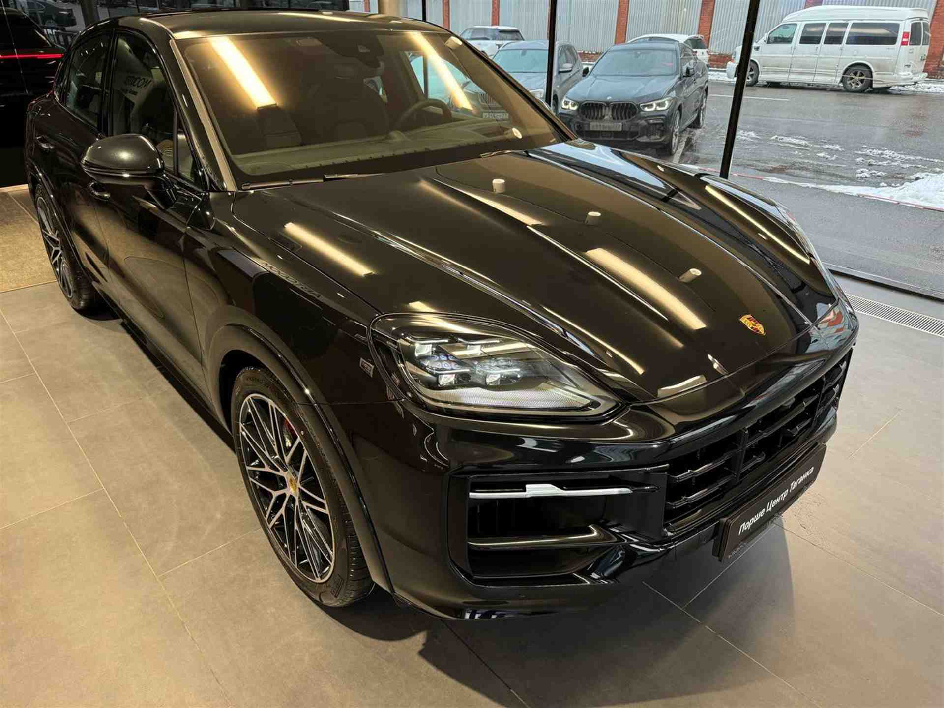 Porsche Cayenne GTS Coupé GTS 4.0 AT 4WD (500 л.с.)