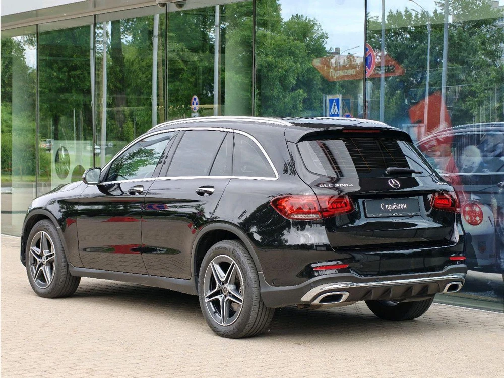 Mercedes-Benz GLC Sport 300 2.0d AT 4Matic (245 л.с.)
