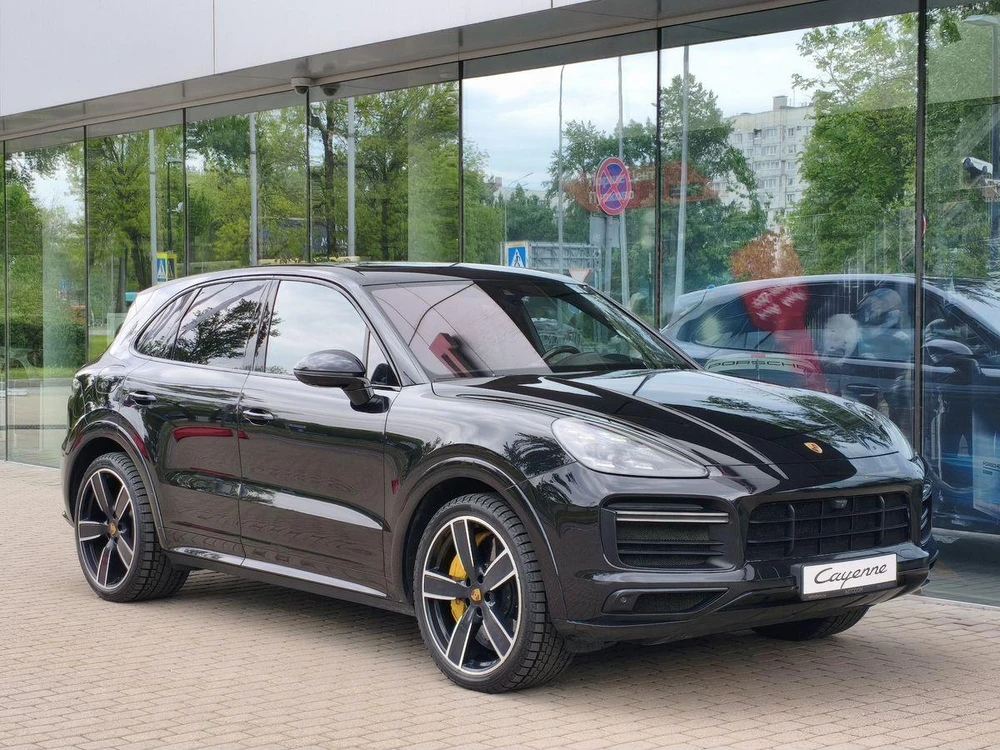 Porsche Cayenne Turbo 4.0 AT 4WD (550 л.с.)