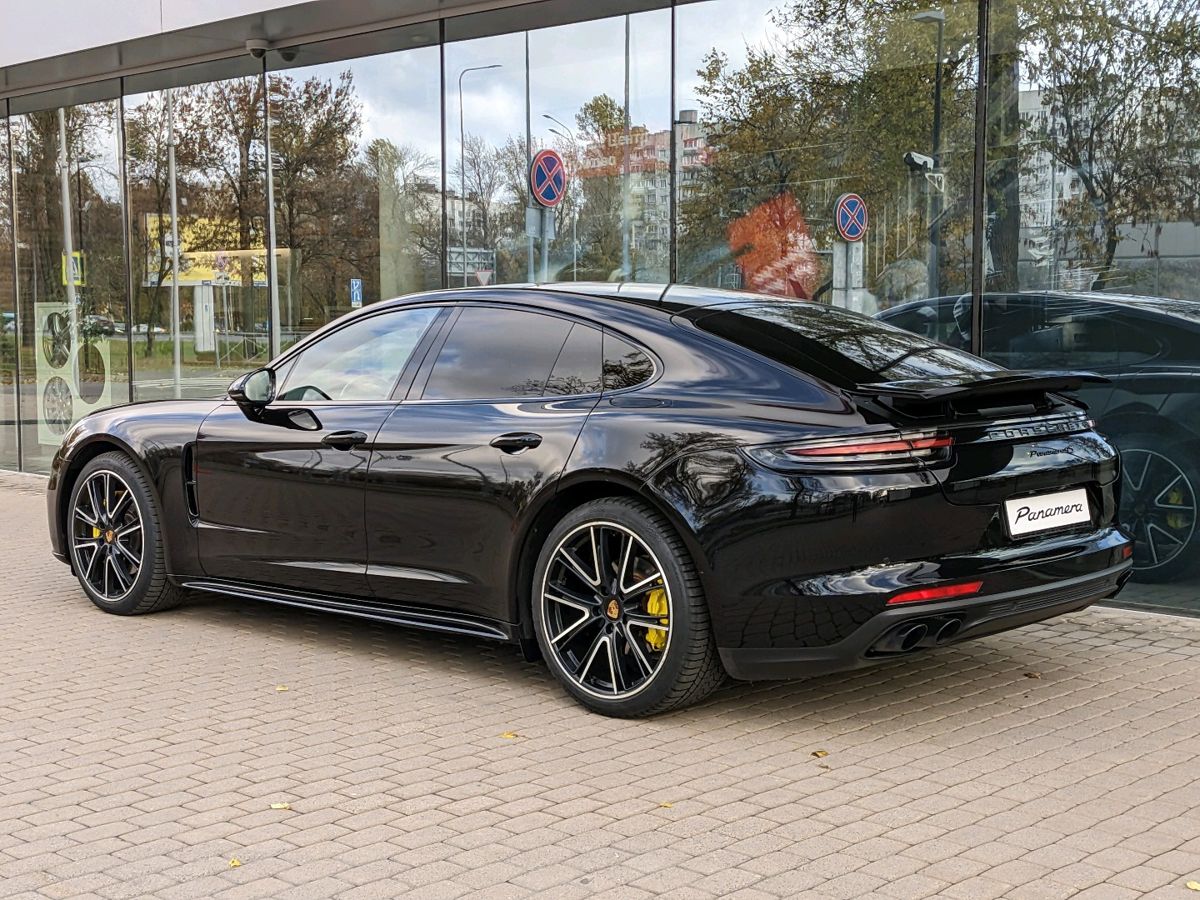 Porsche Panamera 4S 2.9 AMT 4WD (440 л.с.)