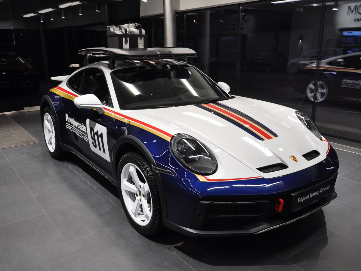 Porsche 911 Dakar 3.0 AMT 4WD (480 л.с.)