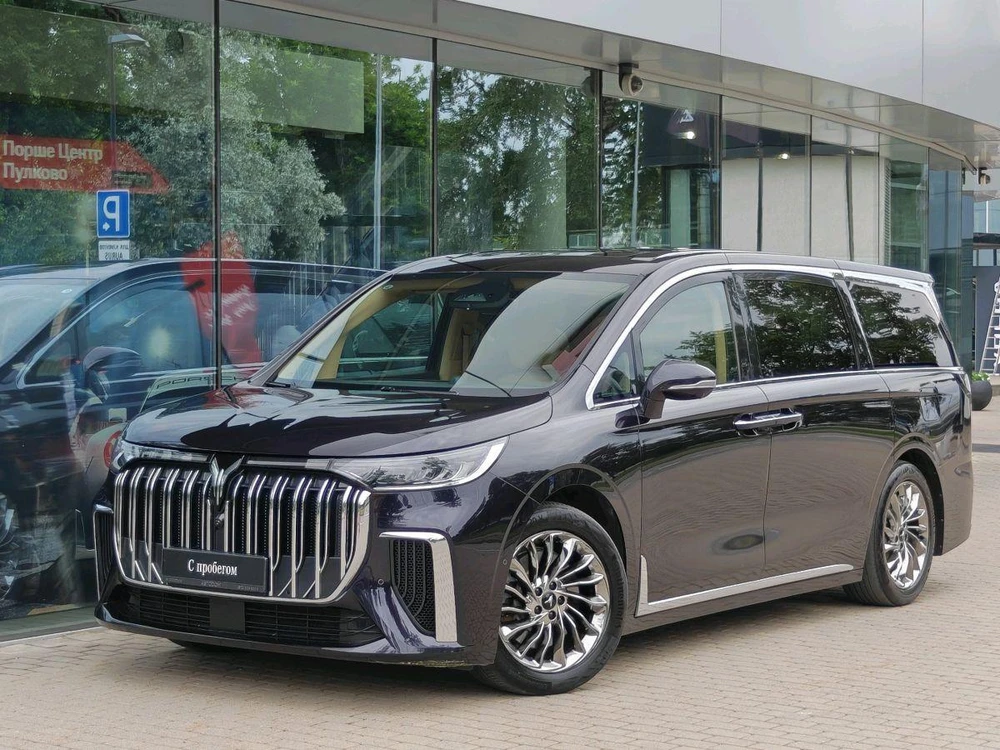 Voyah Dream Executive 1.5hyb AT 4WD (394 л.с.)