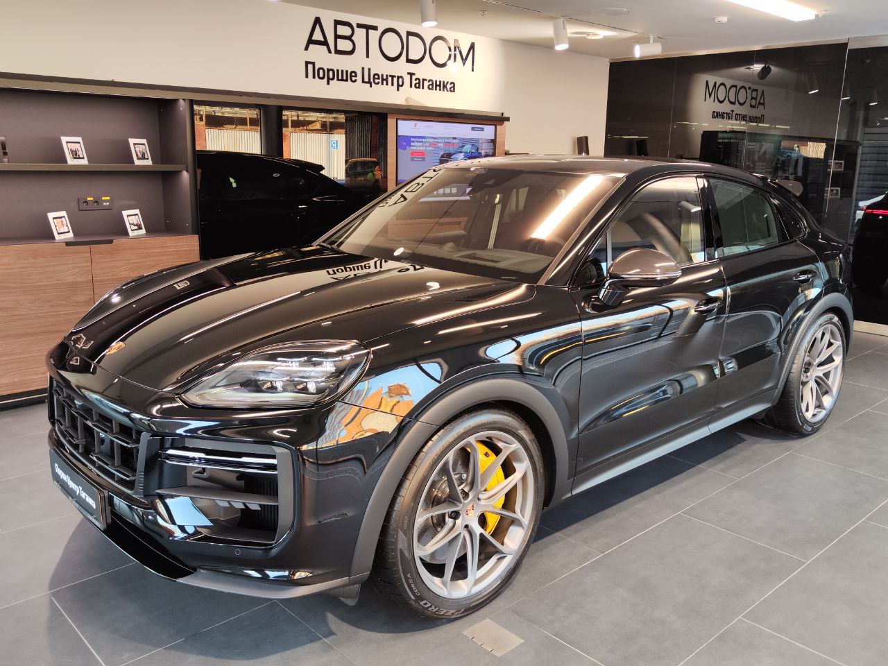 Porsche Cayenne Turbo GT 4.0 AT 4WD (659 л.с.)