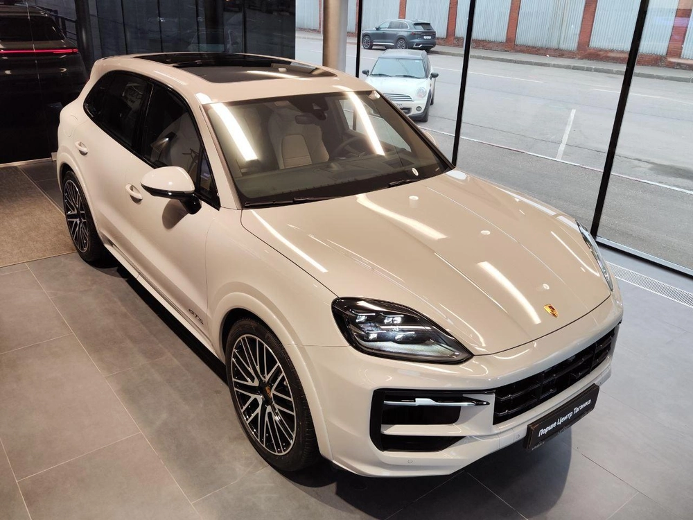 Porsche Cayenne GTS 4.0 AT 4WD (500 л.с.)