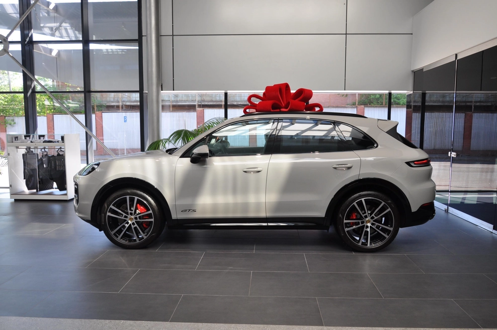 Porsche Cayenne GTS 4.0 AT 4WD (500 л.с.)