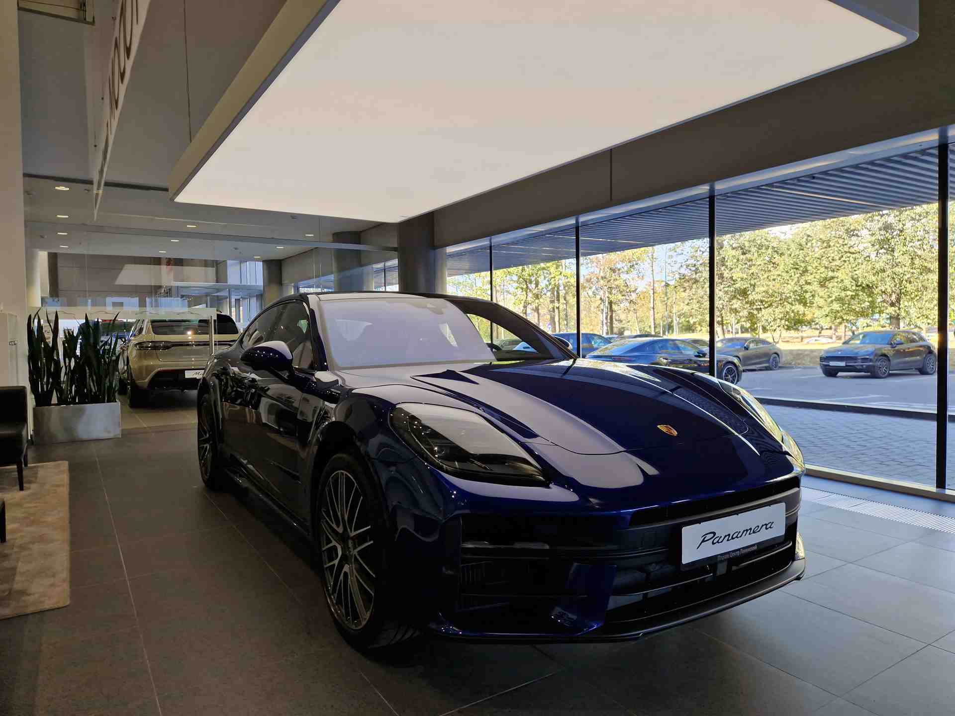 Porsche Panamera 4 2.9 AMT 4WD (353 л.с.)